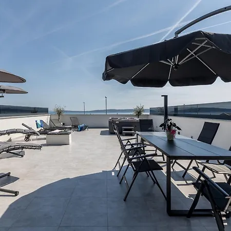 Διαμέρισμα Scenic Kastel Luksic - Two Bedroom Kaštela